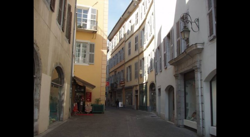 Les Suites De L'hôtel Particulier De Sautet - Maison D'hôtes De Caractère  Chambéry