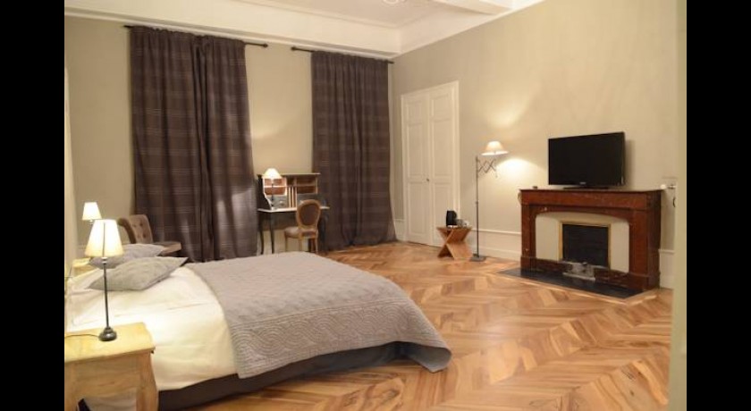 Les Suites De L'hôtel Particulier De Sautet - Maison D'hôtes De Caractère  Chambéry