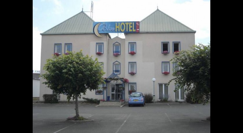 Blue Hotel  Trégueux