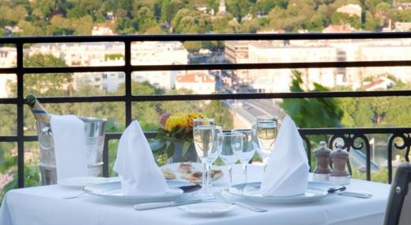 Hotel Pavillon Henri Iv  Saint-germain-en-laye