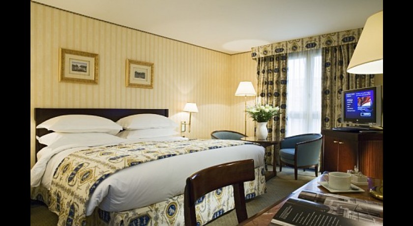 Hotel Pullman Versailles Château 