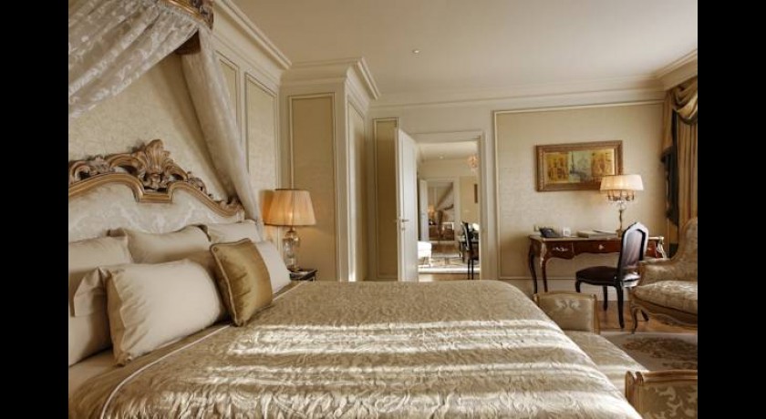 Hôtel Balzac  Paris