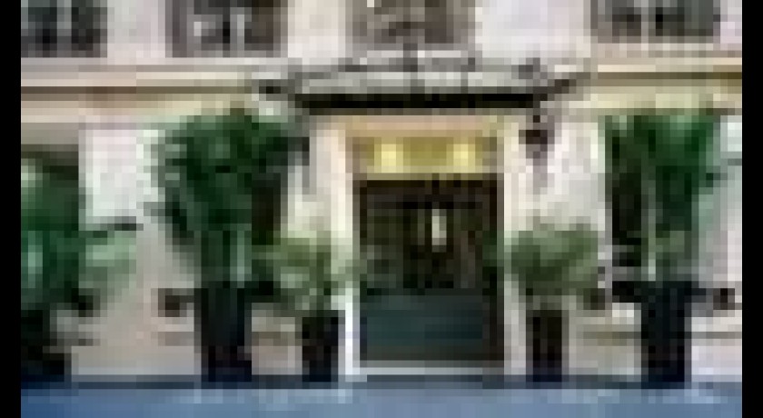 Découvrez l'Hôtel de Montesquieu à Paris | Séjour Élégant 4 Étoiles Proche des Champs-Élysées