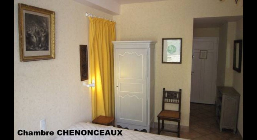 Hotel Le Petit Clos  Chaumont-sur-tharonne