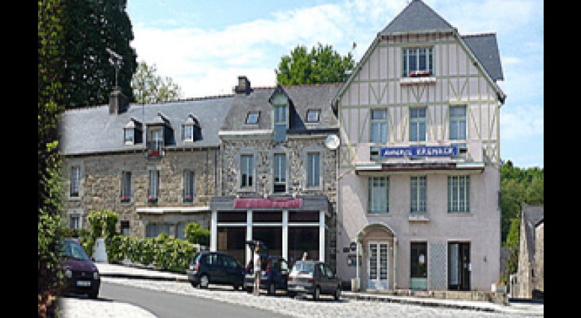 Hotel Auberge Du Kreisker  Saint-nicolas-du-pélem