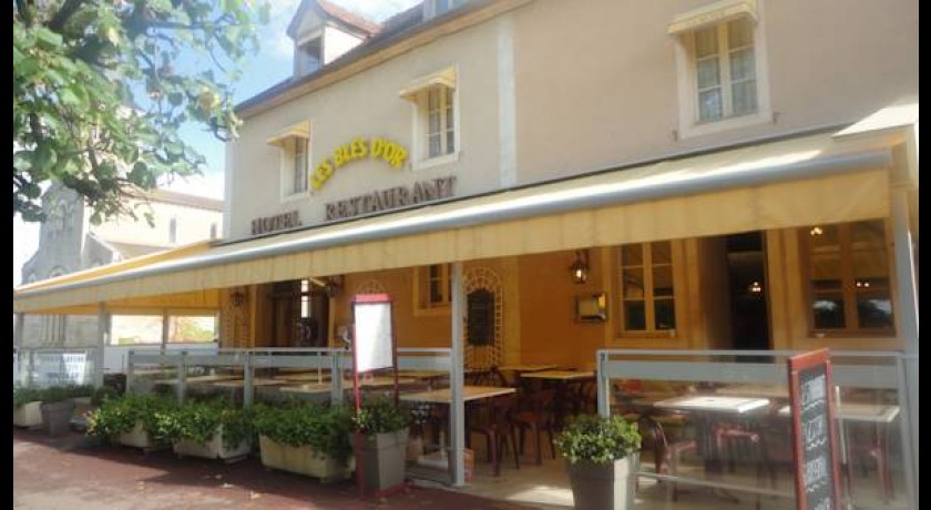 Hotel Restaurant Les Blés D'or  Cormatin
