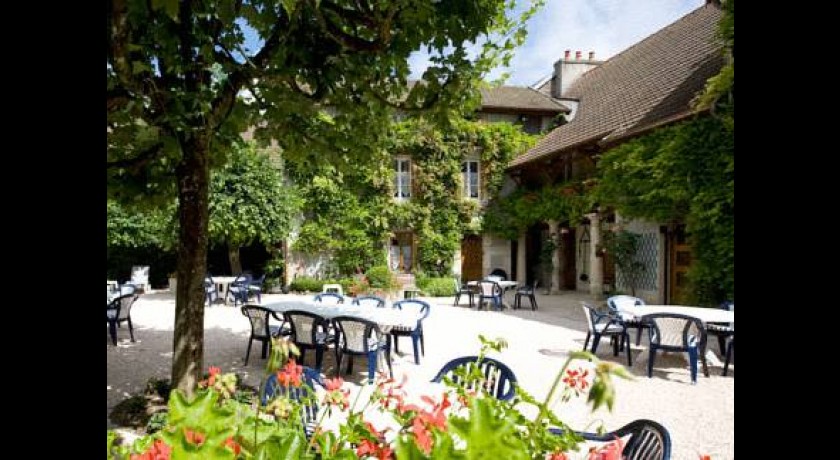 Logis Hotel De La Poste  Saint-seine-l'abbaye