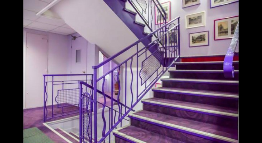 Découvrez l'élégance et le confort à l'Hôtel Ibis Styles Marseille Centre Prado Castellane