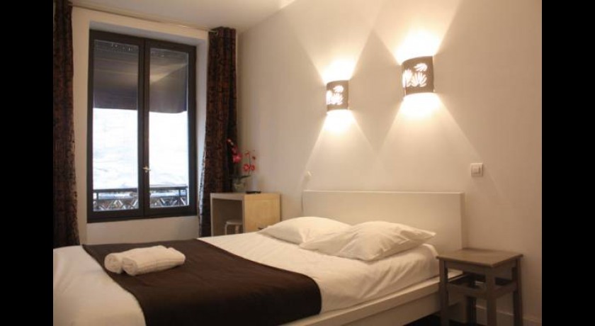 Hôtel Central Bastille  Paris