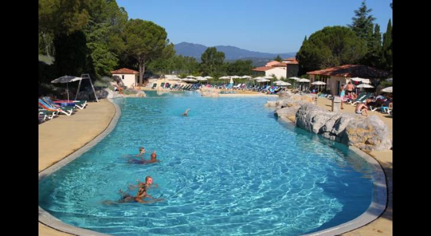 Hotel Pierre & Vacances Resort Le Rouret  Grospierres