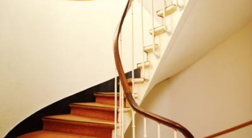 Hôtel  Marignan  Paris