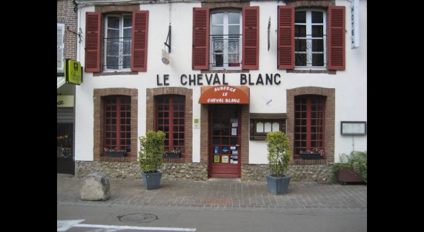Hotel Restaurant Le Cheval Blanc  Charny