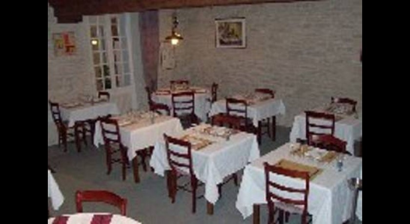 Hôtel-restaurant De L'ecluse 79  Chassignelles