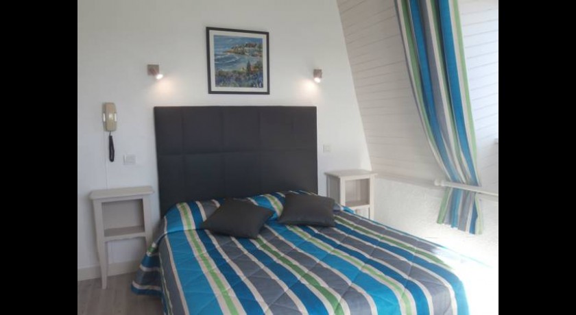 Hôtel Le Littoral  Lézardrieux