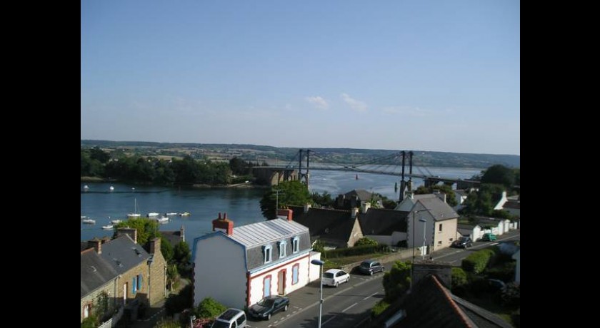 Hôtel Le Littoral  Lézardrieux