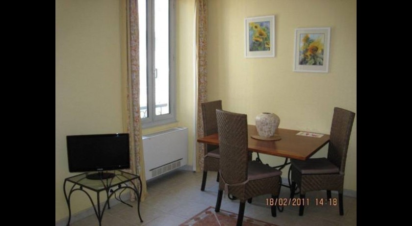 Résidence Cannes Holiday Suites 