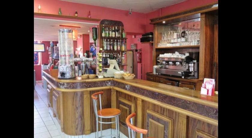 Hôtel De Savoie  Saint-laurent-de-mure