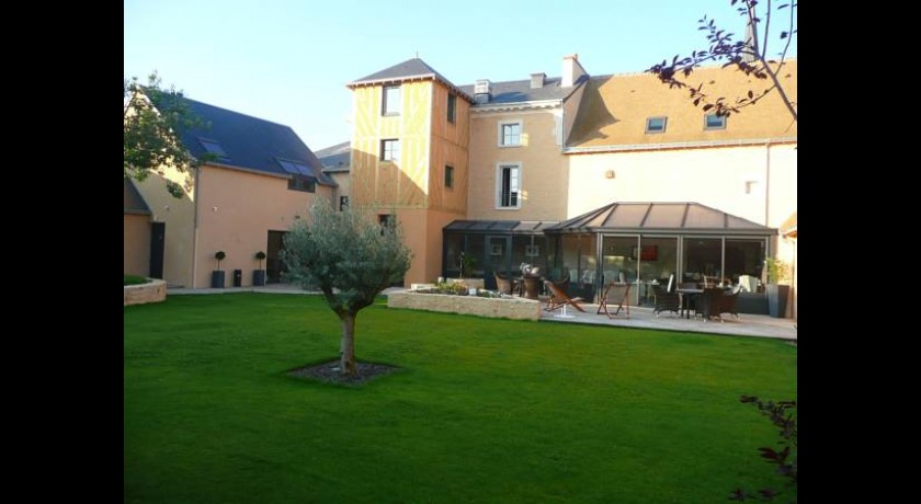 Hotel Le Saint Aubin  Chevillé