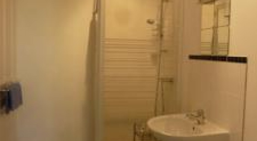 Auberge De L'arac  Aleu