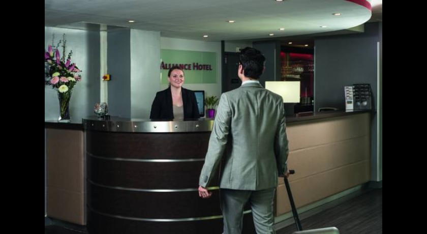 Alliance Hotel Saint Quentin  Montigny-le-bretonneux