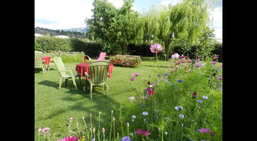 Hotel Le Caboulot  Vaumeilh