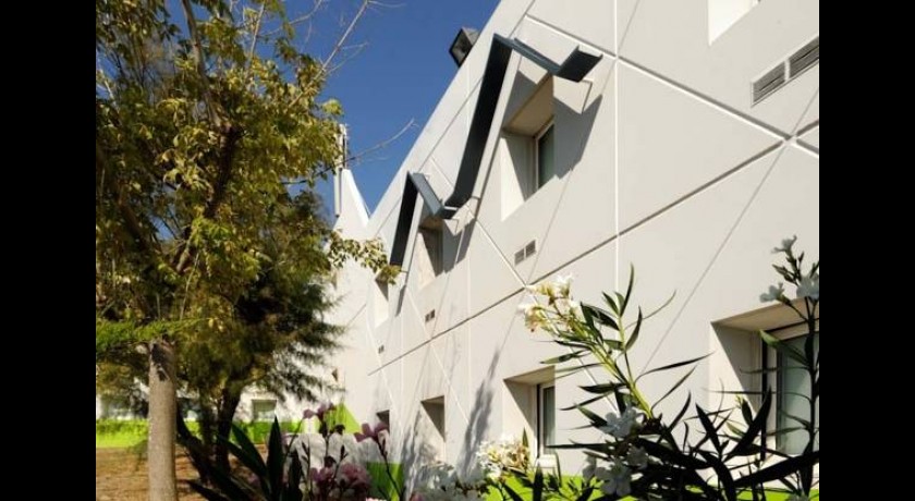 Lemon Hôtel Romans  Bourg-de-péage