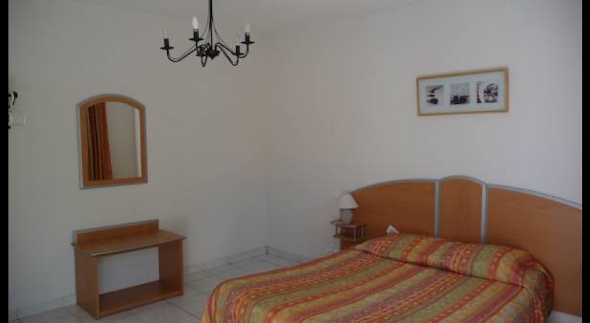 Hôtel Restaurant Des Gorges Au Viaduc  Rivière-sur-tarn