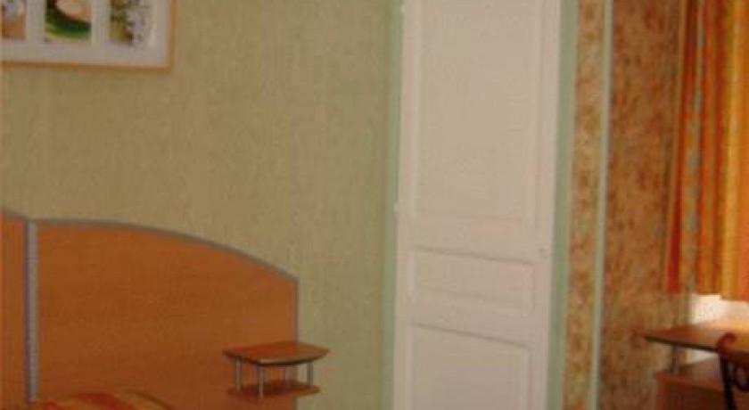 Hôtel Restaurant Des Gorges Au Viaduc  Rivière-sur-tarn