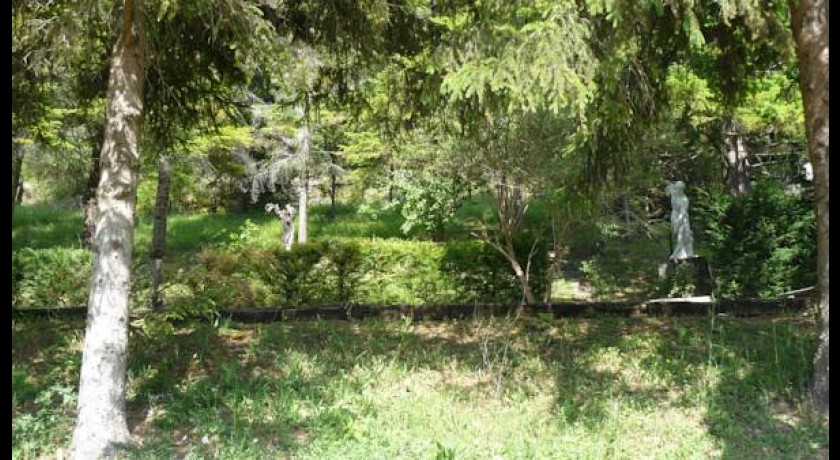 Hôtel Restaurant Des Gorges Au Viaduc  Rivière-sur-tarn