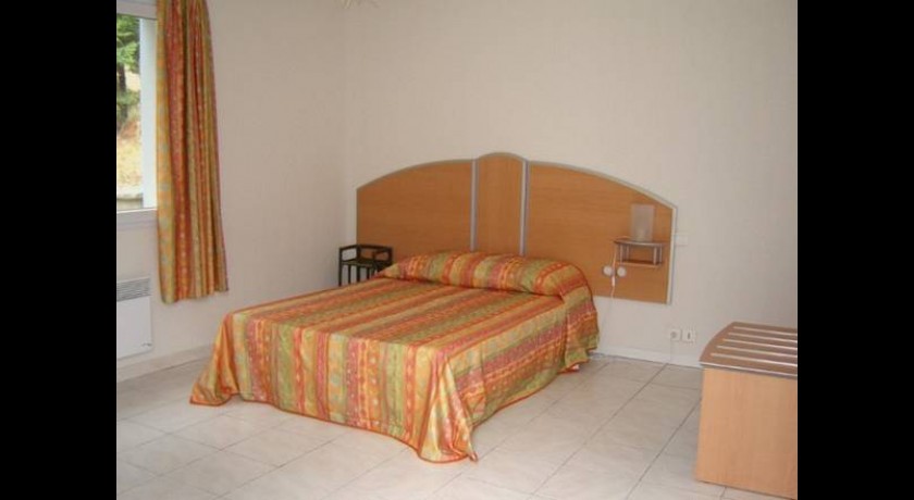 Hôtel Restaurant Des Gorges Au Viaduc  Rivière-sur-tarn