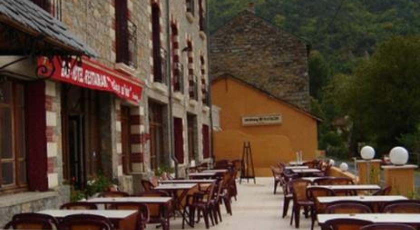 Hôtel Restaurant Des Gorges Au Viaduc  Rivière-sur-tarn