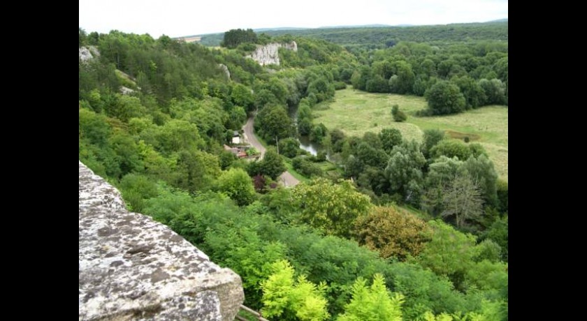 Le Castel  Mailly-le-château