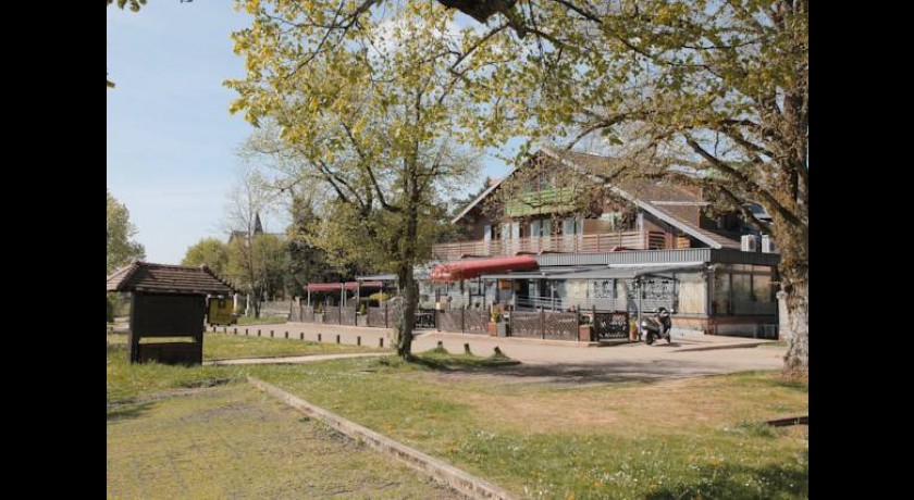 Le Chalet Du Mont Roland  Dole