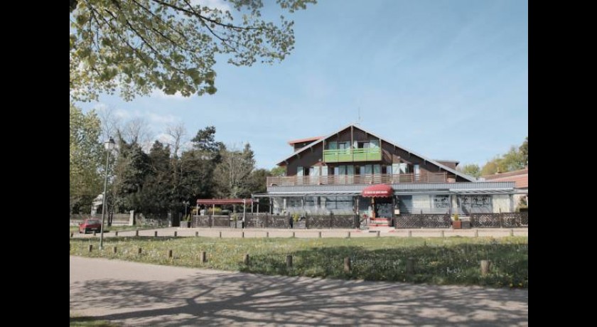 Le Chalet Du Mont Roland  Dole