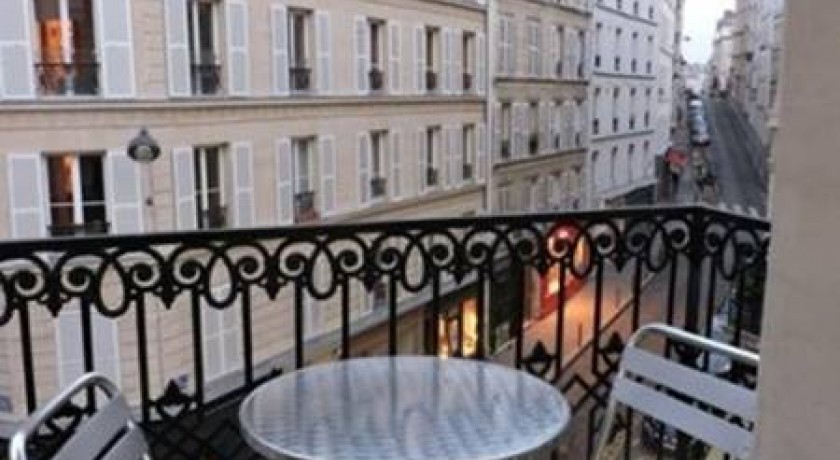 Hôtel Bonséjour Montmartre  Paris