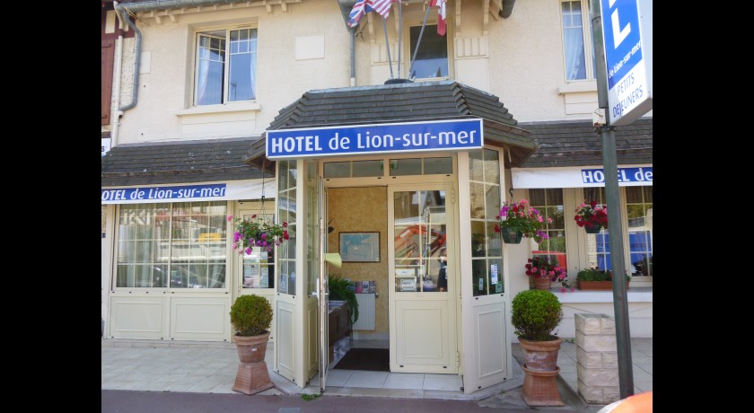 Hotel De Lion Sur Mer  Lion-sur-mer
