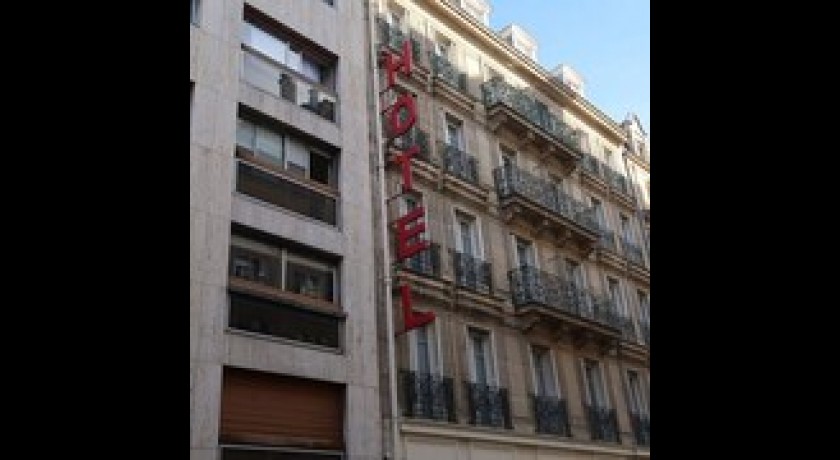 Hôtel Jean Bart - Séjournez au cœur de Paris 6ème, près du Jardin du Luxembourg