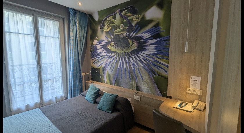 Hôtel Jean Bart - Séjournez au cœur de Paris 6ème, près du Jardin du Luxembourg