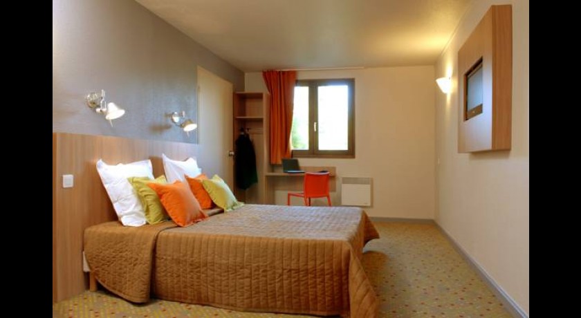 Hotel Balladins Confort Melun/ Savigny-le-temple 