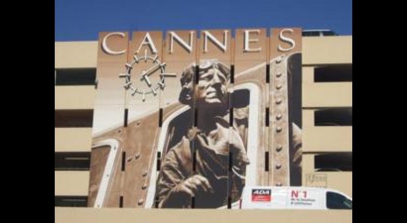 Alan Robert's Hotel  Cannes