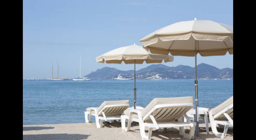 Croisette Beach Hotel Cannes 