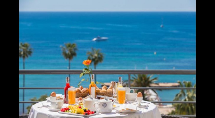 Hôtel Le Majestic  Cannes