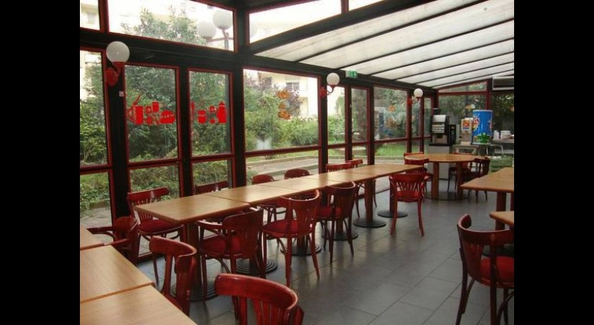 Hotel Hipotel Paris Hippodrome  Joinville-le-pont