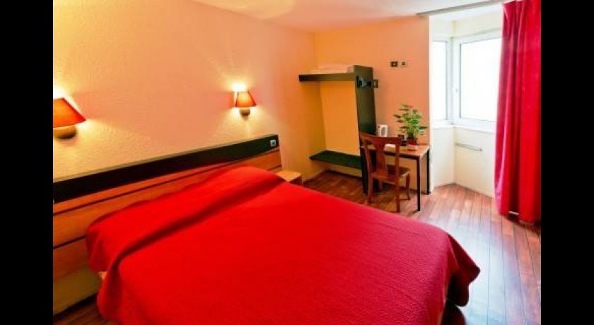 Hotel Hipotel Paris Hippodrome  Joinville-le-pont