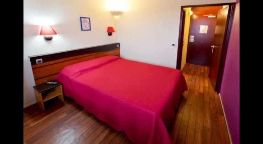 Hotel Hipotel Paris Hippodrome  Joinville-le-pont