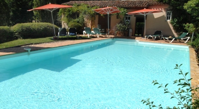 Hotel Domaine De La Barde  Le bugue