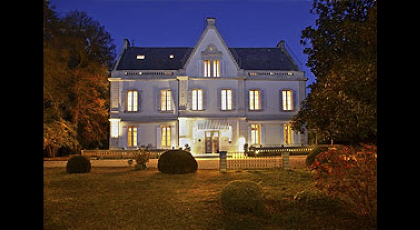 Hotel Le Manoir De Bellerive  Le buisson-de-cadouin