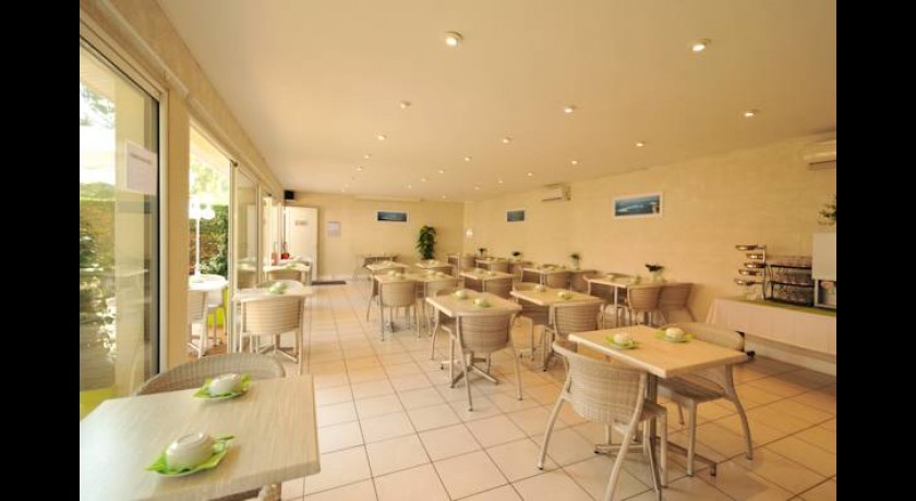 Hôtel Restaurant La Forestière  Biscarrosse-plage