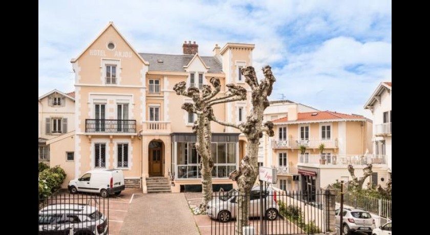 Hôtel Anjou  Biarritz