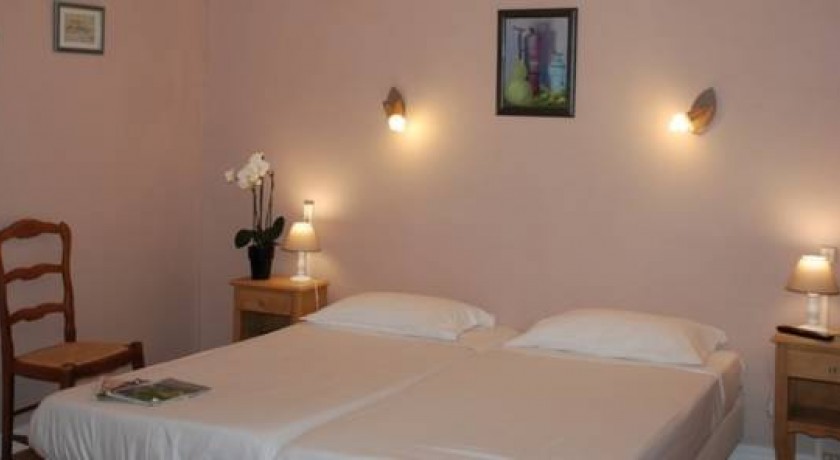 Hôtel-restaurant Le Cygne  Le bugue